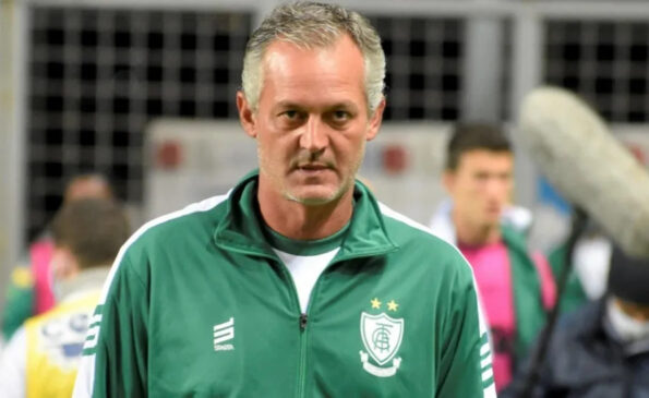 Lisca irá treinar o Santos