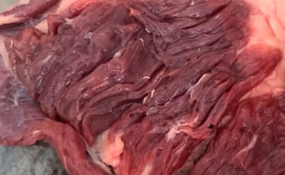 Carne foi comprado no Mercado Extra, no Centro de Itanhaém
