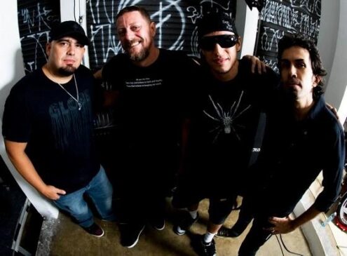 Fim de semana tem Raimundos na Arena Club, em Santos