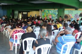 Prefeitura promoveu neste sábado (9) a entrega de mais 500 cestas básicas e cobertores