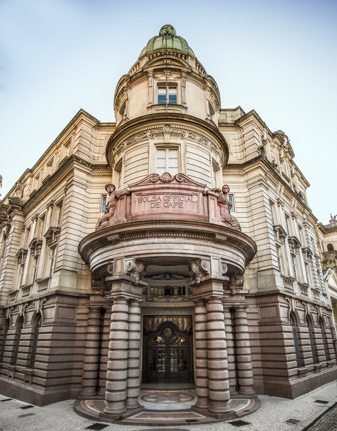 Estarão disponíveis também brinquedos, cama elástica e jogos educativos