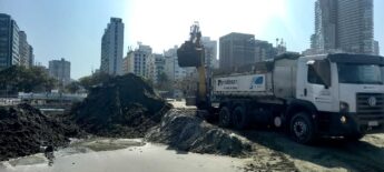 Iniciado desassoreamento de canais na orla de Santos após forte ressaca