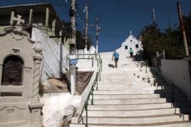 Visitantes subirão de bonde funicular, conhecerão atrações no topo e descerão a pé conhecendo peculiaridades da comunidade