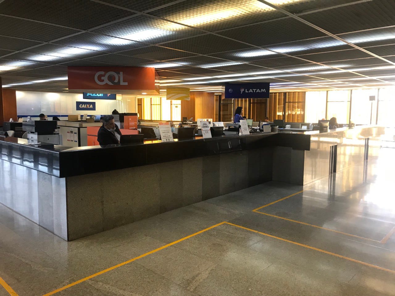 Balcão para compra de passagens aéreas no Congresso Nacional