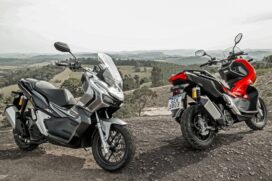 A Honda ADV é dotada de um sistema de frenagem superdimensionado, com disco dianteiro tipo "wave" de 240 mm de diâmetro e pinça de pistão duplo assistida por ABS