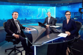 Bolsonaro com Bonner e Renata Vanconcellos em 2018, no Jornal Nacional