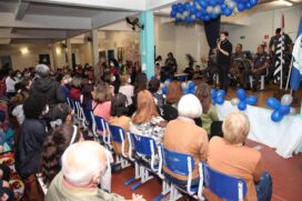 Homenagem Lourdes Ortiz