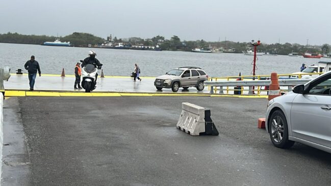 Em julho, pedestres e ciclistas voltaram a atravessar de uma cidade à outra
