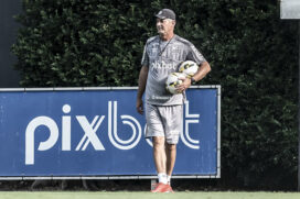 Lisca pede demissão após oito partidas no Santos