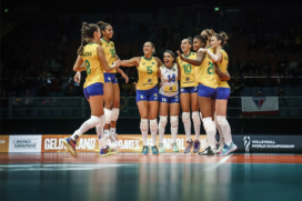 Brasil festeja contra a Colômbia