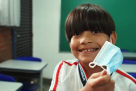 A utilização de máscaras segue obrigatória em hospitais e estabelecimentos públicos de saúde