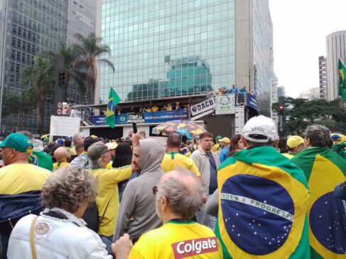 Apoiadores de Bolsonaro na avenida Paulista, durante ato de 7 de Setembro