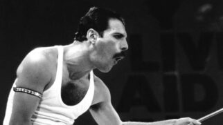 Freddie Mercury, do Queen, em 1985