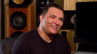 Leandro Lehart do Art Popular