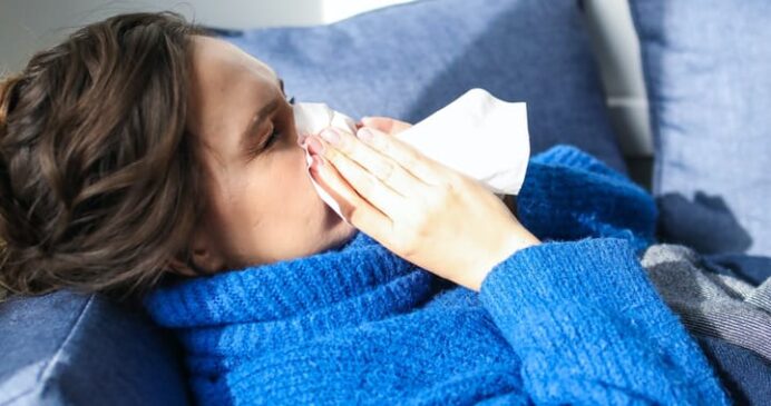 Instabilidade climática aumenta casos de infecções virais, principalmente em crianças