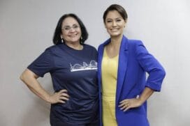 A primeira-dama Michelle Bolsonaro e a ex-ministra Damares Alves suspenderam neste domingo (16) uma visita à família venezuelana