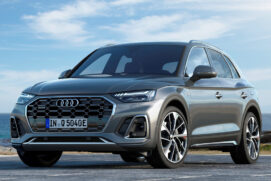 O Q5 TFSI híbrido tem a força combinada de 367 cavalos e torque total de 50,5 kgfm