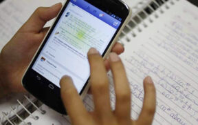 De modo geral, a aprendizagem caiu em todas as etapas de ensino, com maior queda na fase de alfabetização