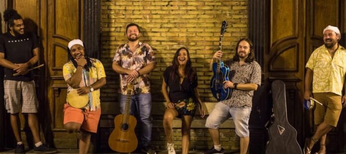 A banda santista "Fizeram a Elza" se utiliza das novas tecnologias como divulgação do seu trabalho