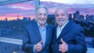 Os ex-presidentes FHC e Lula