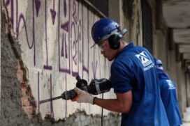 Serviços estão concentrados na demolição dos revestimentos da fachada