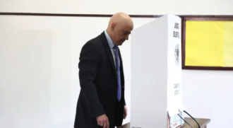 O presidente do TSE votou às 8h55 em SP