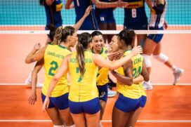 Seleção feminina de vôlei bate Itália e chega à final do Mundial