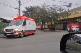 Acidente com carreta causa óbito de criança em Guarujá
