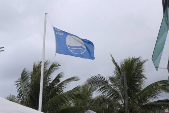 A Praia do Tombo, em Guarujá, tem o Selo Bandeira Azul