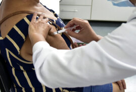 médicos que prestam assistência básica nas unidades da saúde de Cubatão estão de braços cruzados