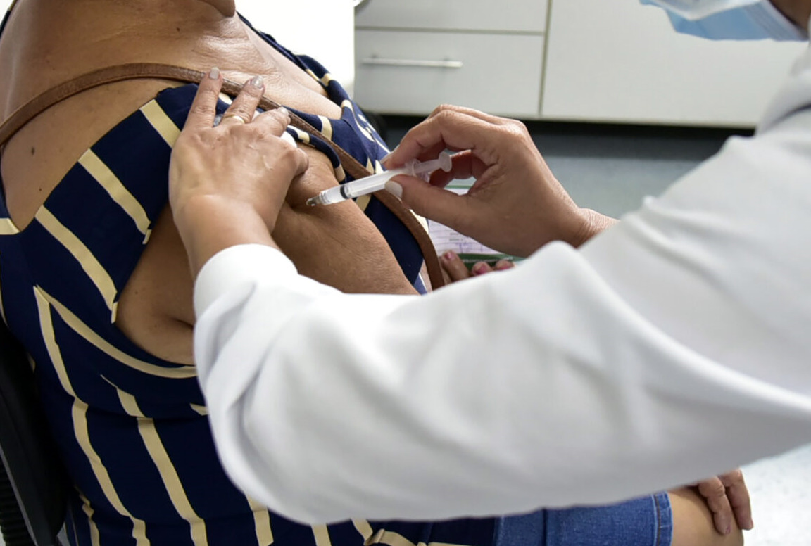 médicos que prestam assistência básica nas unidades da saúde de Cubatão estão de braços cruzados