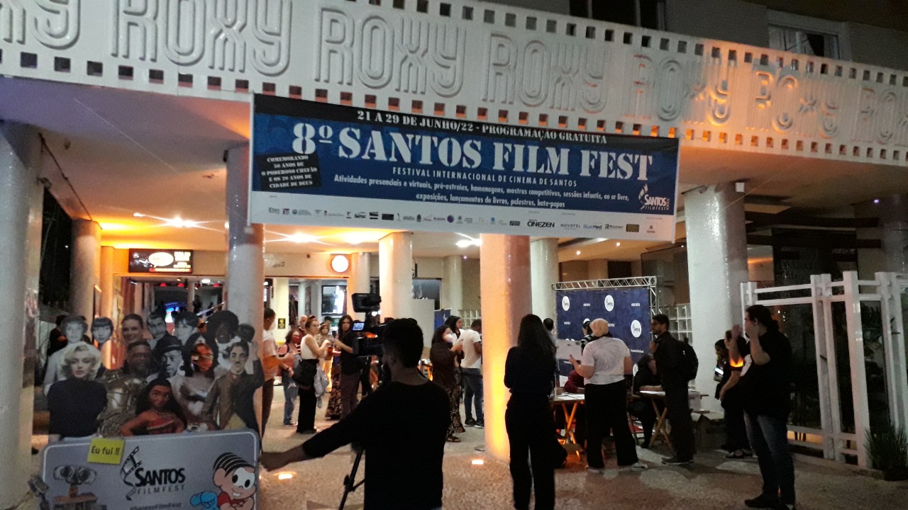 O tema desta edição é "Levanta, sacode a poeira e dá a volta por cima!"