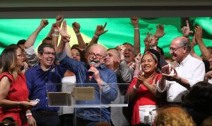 Lula manteve vantagem na Zona Noroeste de Santos e em Cubatão com mais eleitores do que Jair