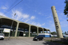 Fachada da E.M. 1&ordm; de Maio