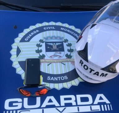 Os agentes notaram que o homem, ao avistar a viatura, demonstrou nervosismo