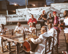 Grupo Fundo de Quintal faz turnê em comemoração aos 45 anos de carreira
