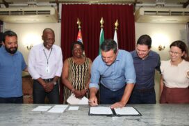 Assinatura da sanção do projeto de lei sobre a rota dos quilombos
