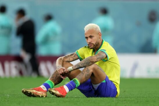 Neymar vai passar por cirurgia