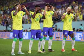 Brasil goleia a Coreia do Sul em partida perfeita