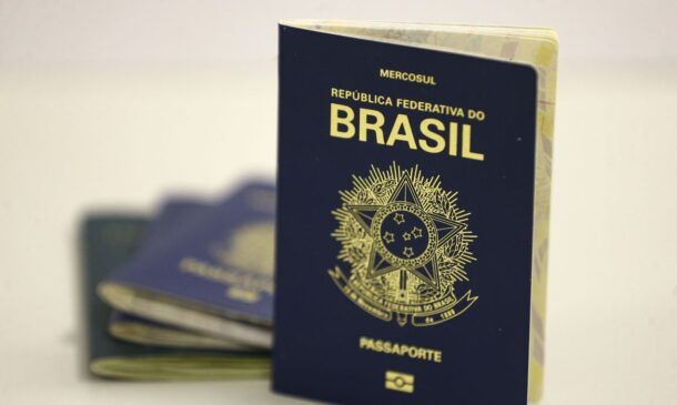 Em 19 de novembro, a PF suspendeu a produção dos documentos por falta de recursos