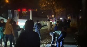 Migrantes são deixados em Washington no fim de semana do Natal.