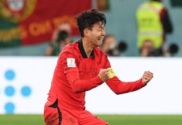 Son, craque do Tottenham, celebra vitória e classificação da Coreia do Sul para as Oitavas da Copa