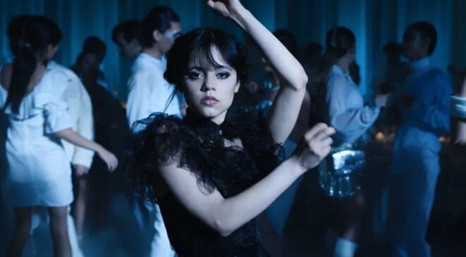 Wandinha, Wednesday no original, tem feito sucesso com nova série da Netflix
