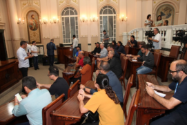 Prefeito anuncia medidas para integrantes da categoria
