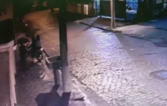 Mulher é assaltada em SV