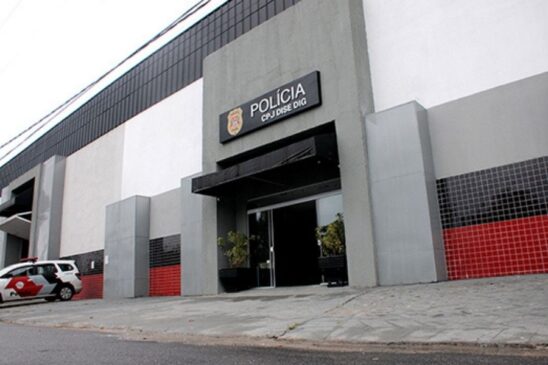 Cerca de 53 itens foram roubados