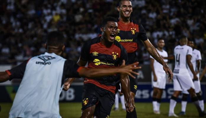 O Sport enfrenta o Cruzeiro nas oitavas de final do torneio