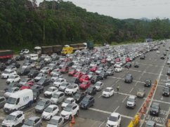 Os motoristas pagarão mais caro pelos pedágios em estradas paulistas a partir da 0h deste sábado