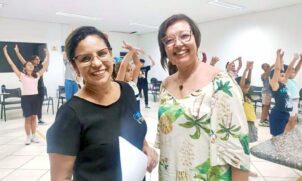 A coordenadora do projeto é a maestrina e musicoterapeuta, Sônia Onuki, que estudou como a música pode colaborar com o aumento do vínculo afetivo entre pais e cuidadores com as crianças