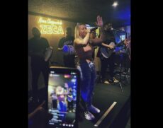 Giovana Ribetti conhecida como